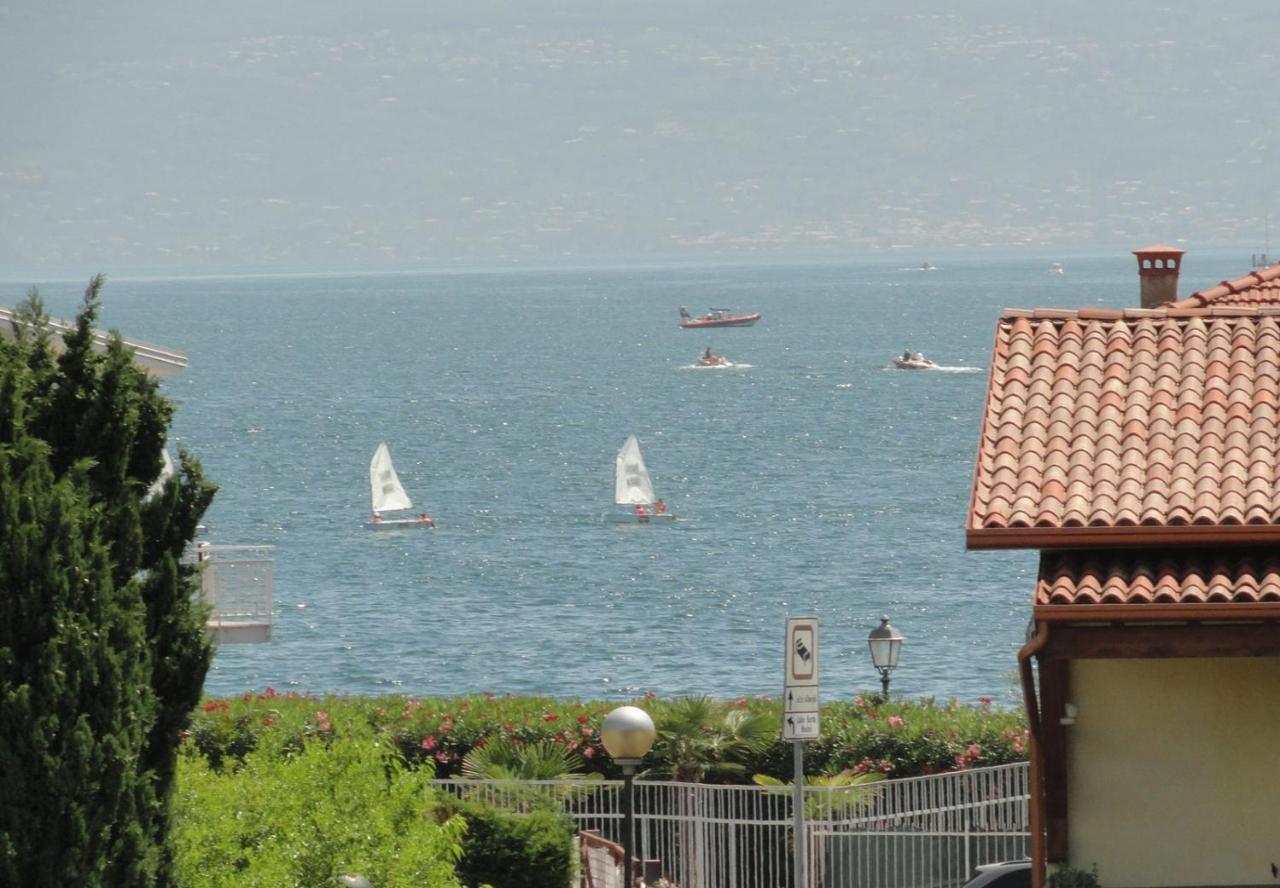 סאלו Villa Donne Del Lago Vittoria מראה חיצוני תמונה